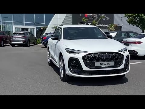 Audi Q5 €639 p/m S-LINE E-HYBRID QUATTRO A/T - Image 2