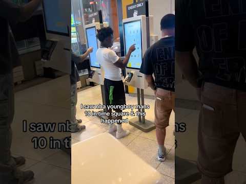 I Saw NBA Youngboy Mans in Time Square #nah #wat #nyc #nbayoungboy