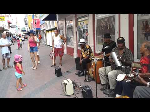 Punda live band in Willemstad op Curaçao