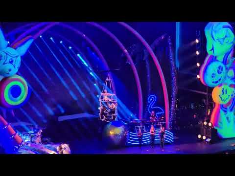 Pink Tottenham Hotspur Stadium 160624