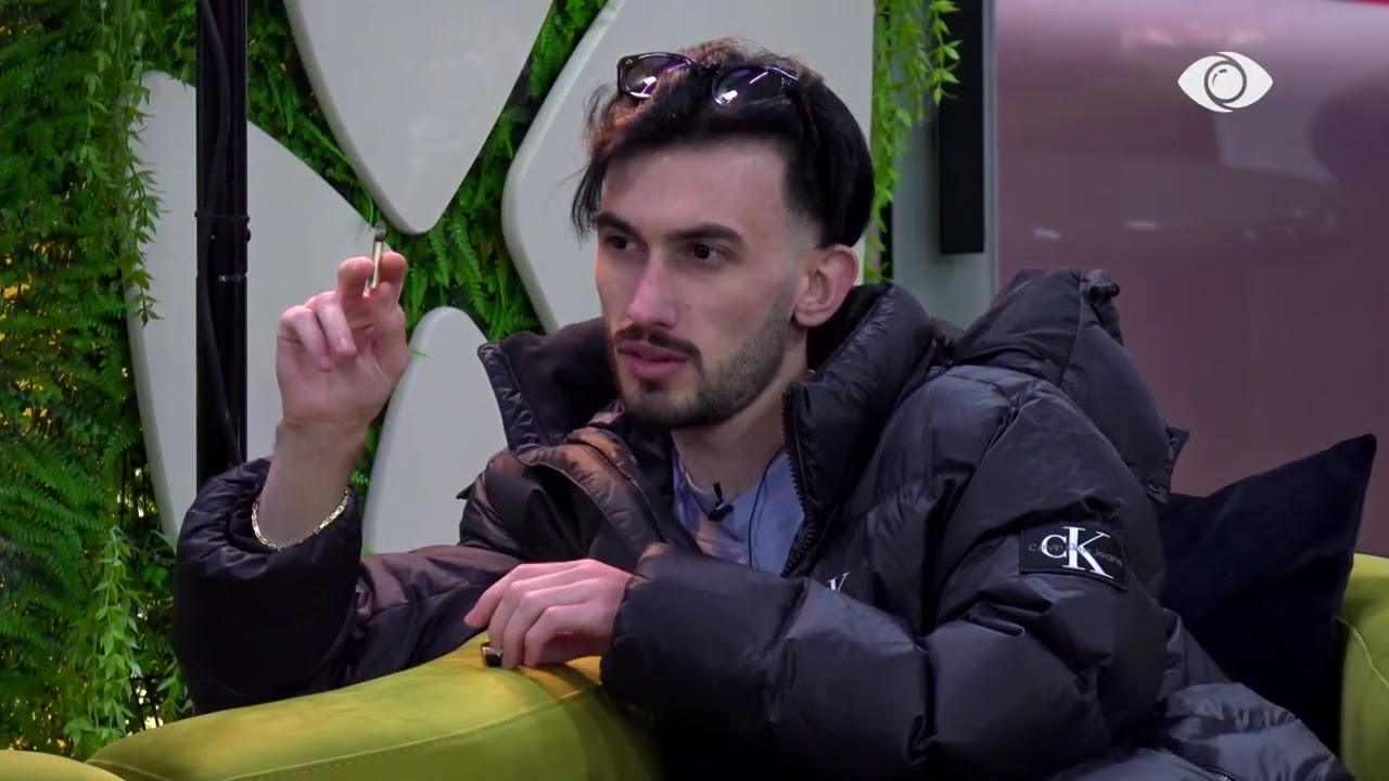 Çdo gjë po rrotullohet drejt…/ Angelo dhe Kristi bisedojnë për nominimet