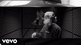 WALDORF ASTORIA Lyrics English Translation