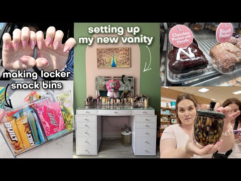 the last days of summer vlog... new vanity tour, locker set up, going to Wonderverse