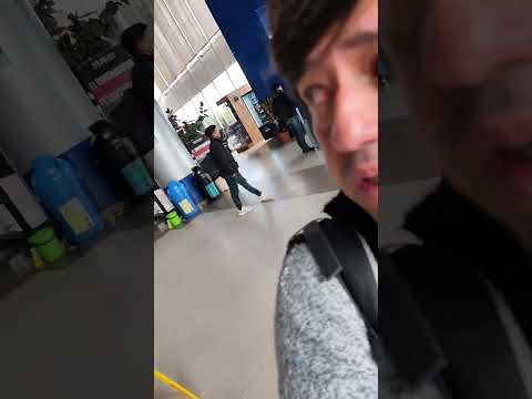 Mas una vez en el aeropuerto de El Altos, en La Paz, Bolivia. #edoardofiori