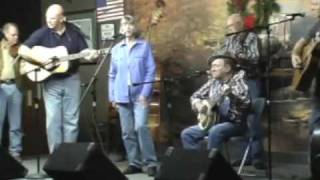 How Mountain Girls Can Love - Lucas & Friends