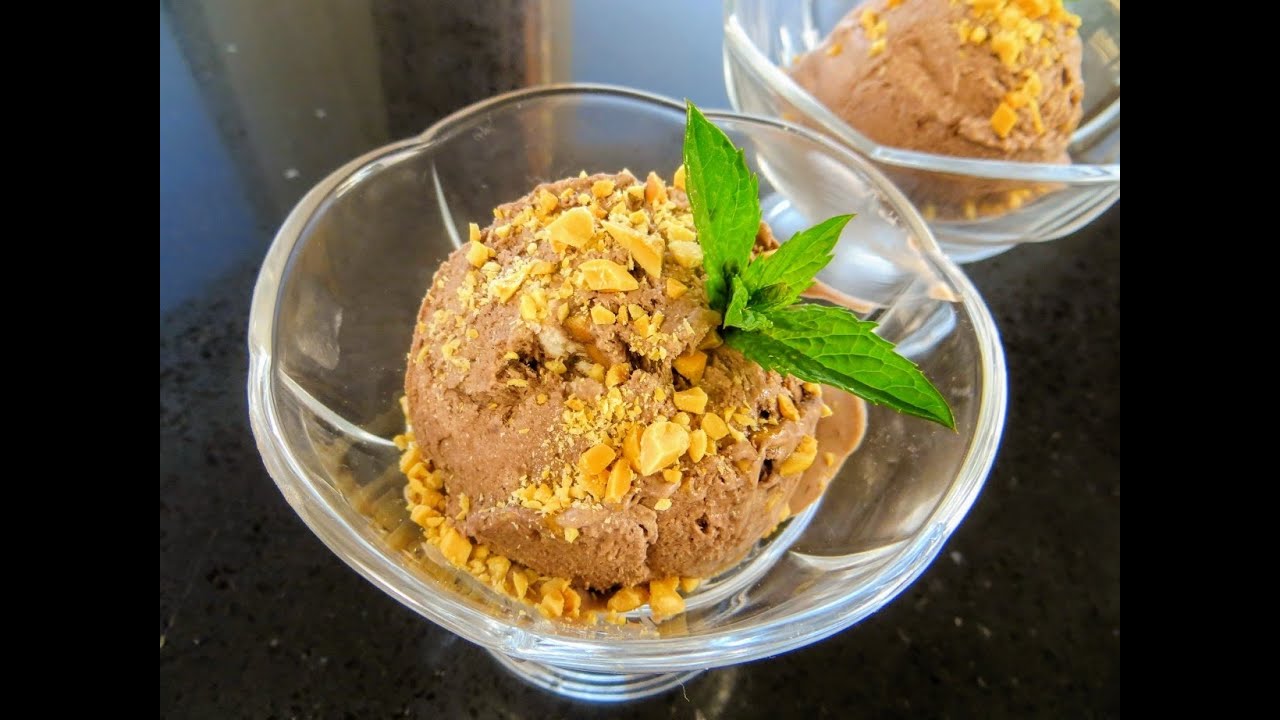 Мороженое без яиц и мороженицы - нужно всего три продукта!