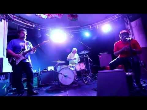 Boo Boo Davis - "Train My Baby Is On" [Madrid 18/04/2015]