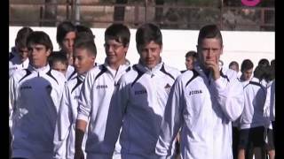 preview picture of video 'La Comarca.tv - Presentación fútbol base Alcañiz C F'