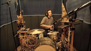 The Regrettes &quot;Come Through&quot; [Studio Video]