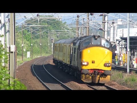 DRS 37038+37218 On/Off Thrash Out of Waverley's new Platform 5 and past Craigentinny 15/05/19