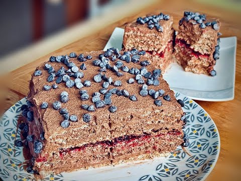 Flourless royal cake with nuts and chocolate #680