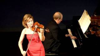 Anne-Sophie Mutter "Ave Maria" (Bach/Gounod) @ Théâtre Marigny (Paris)