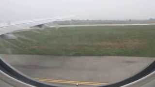 preview picture of video 'Vietnam Airlines B777-200ER Takeoff @11R 【HAN ✈ SIN】'