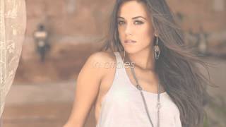 Jana Kramer - Circles (Lyrics)