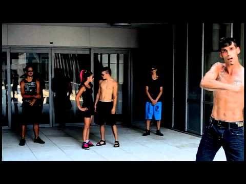 Gladiador videoclip - Movimiento etiliko