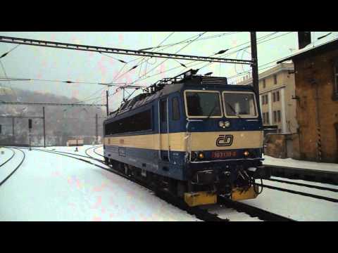 Příjezd, obrat a odjezd vlaku R 610 Karlex - Ústí nad Labem hl.n., 23. 2. 2013
