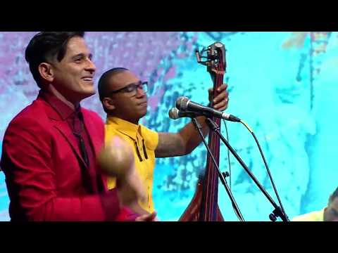 En Medellin si se baila el porro - Los Cumbia Stars / Más Vivos que Nunca - 85 Años Discos Fuentes