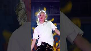 My sunshine, your sunshine, our sunshine☀️ #felix 🪽 #hiphop #스트레이키즈 #straykids #army #skz #stay