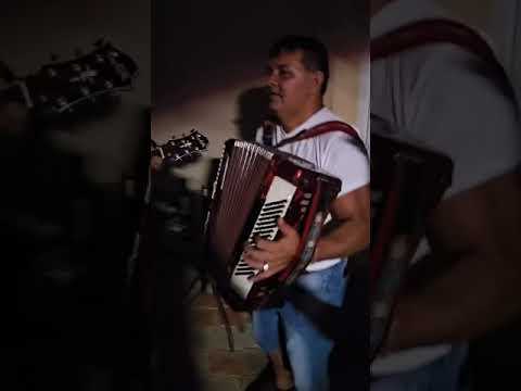 UŽ JEM ŠA OŽENIV sk ROLLS z Čirča. Odovzdanie tričiek sk.ROLLS v obci VYŠNÝ ŽIPOV