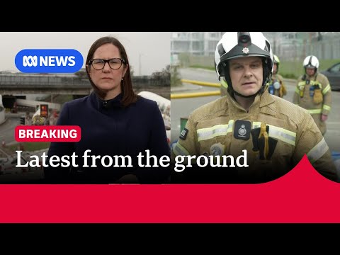 Reporter and fire officials share latest on Heathrow blaze, shutdown | ABC NEWS