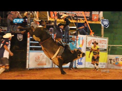 Mega Rodeio da Expo Umuarama 2017 - MELHORES TOUROS - QUINTA FEIRA