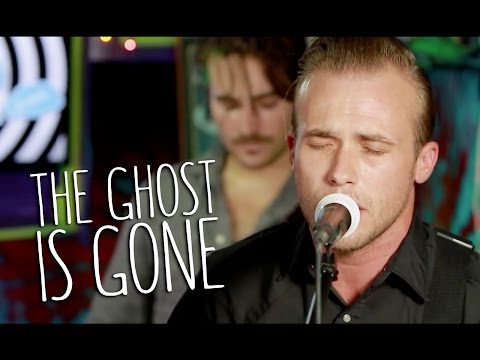 THE SHELTERS - "The Ghost is Gone" (Live at JITV HQ in Los Angeles, CA) #JAMINTHEVAN