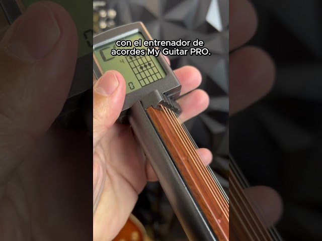 Vídeo relacionado con WANGCL Herramienta de práctica de guitarra portátil de bolsillo izquierdo de 6 trastes, herramienta de práctica de guitarra, entrenador de acordes para principiantes, entrenamiento de práctica de