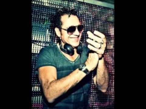 Joe T Vannelli-supalova-20-12-2015-