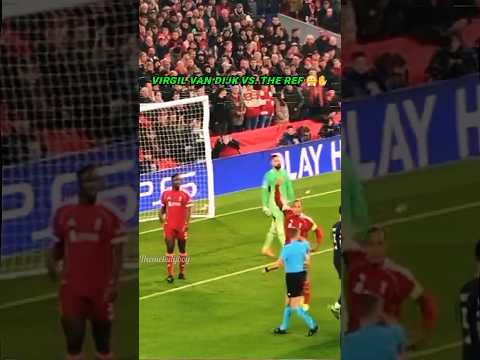 Virgil van Dijk’s CRAZY Handball vs PSV! 😱🔴