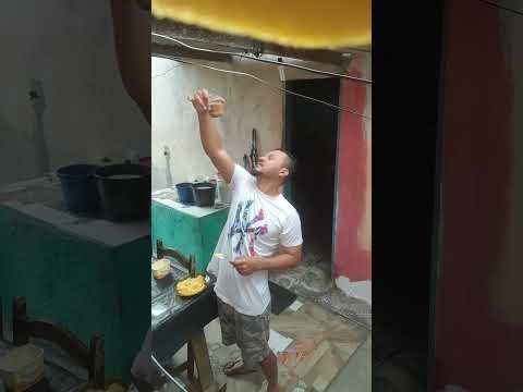 manhã assim café cuscuz tempo nublado jaguarari Bahia Brasil novembro 26 2025