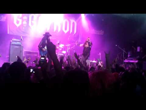 Gigatron - The Peto el Cacas