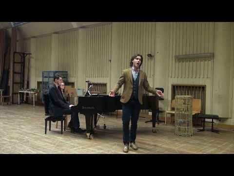 Igor Onishchenko - "Largo al factotum" from "Il barbiere di Siviglia"