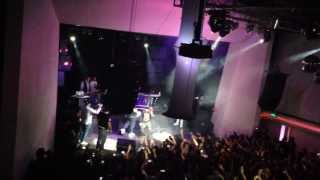 Baby rasta y Gringo - ODIO en live