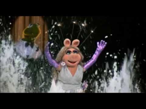 Miss Piggy's Fantasy clip