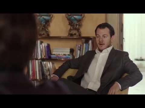 OGNI MALEDETTO NATALE - Scena del film "Un po' strano"