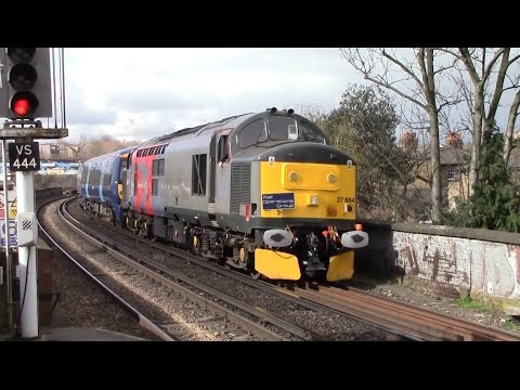 Drag: 37884 + 375627 5Q58 03:29 Derby Litchurch Lane to Ramsgate E.M.U.D. @ Peckham Rye 19/03/16