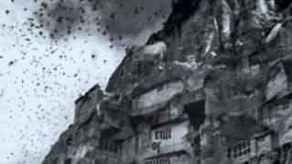 Menace Ruine-Sky as a Reversed Abyss