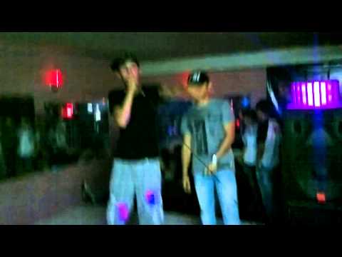 Офигенно поют Хулиган ft Renat ft Devi's   Z EL L Лина Тбилиси club Red Fox 27 06 2012  mp4