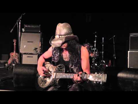 Eric Sardinas Intimate Moments with the Man, 