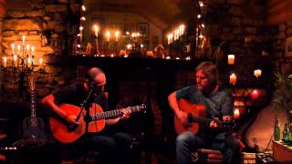Ari Sheehan and Mick Hoey - Rianoir Live at Johnny'S
