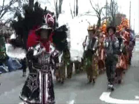 Aqua String Band 2009 Holyoke Parade Highlight