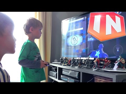 Kids Play Disney Infinity 2.0 Marvel The Avengers Play-Set
