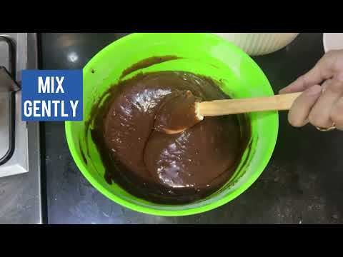 Chocolate fudge brownie recipe / easy and gooey homemade brownies