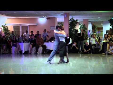 Giuseppe Bianchi e Sabina Cipolla 5° Bari International Tango Congress 1/2