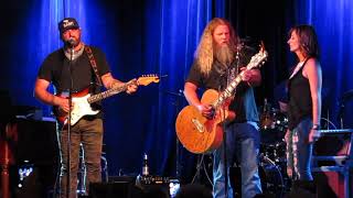 Jamey Johnson with Randy Houser - &quot;Lead Me Home&quot;