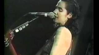 PJ Harvey - 50ft Queenie - Live In Chicago Metro (1993)