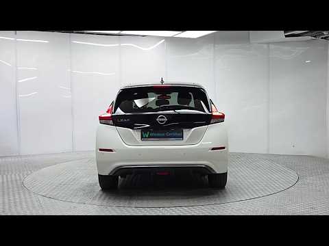 Nissan Leaf SV Premium 62 kWh *Big Battery* - Image 2
