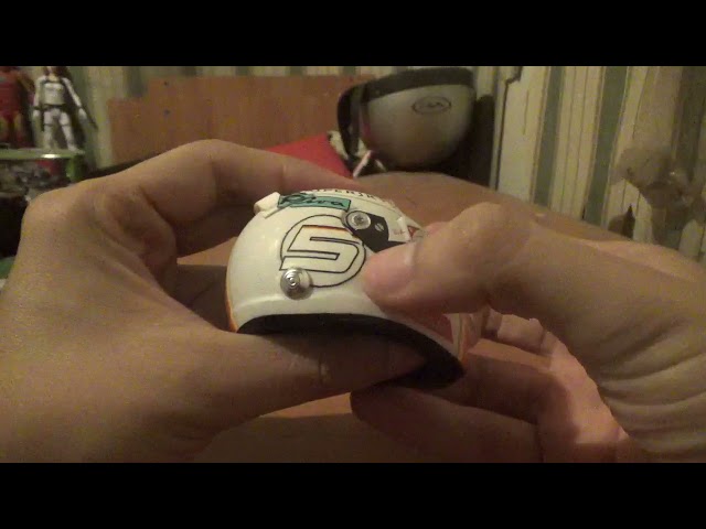Vídeo relacionado con OPO 10 - Casco de Fórmula 1 Compatible con Ferrari F1: Sebastian Vettel Ferrari #5 Sieger Monaco GP 2017 - Escala 1/5 Spark - CAS87