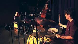 3Divas - BACK AT THE CHICKEN SHACK