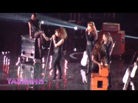 Wonder Girls - Me, In (2011.12.31) ~ Fancam